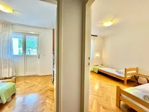 Family two bedroom apartment Slavija - Image 4