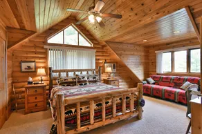 Majestic Moose Lodge - Image 2