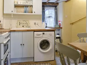 Whisper Cottage - Image 4