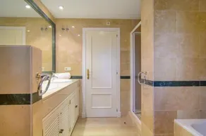 Apartment Hacienda Playa Elviria - Image 3