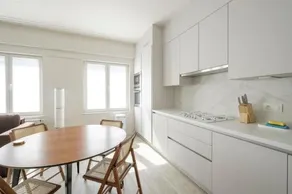 Bel appartement épuré 2 chambres Brugmann - Image 2