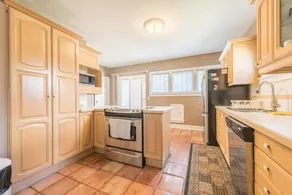 Holiday Home 4 Street - Image 3
