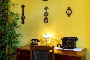 Apartment Vintage in the City Center - Image 3
