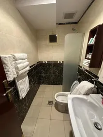 Diamond Hotel - Image 4