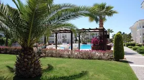 Four Seasons Sokak No 07600 - Image 3