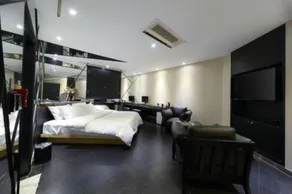 Life Style S Hotel - Image 2