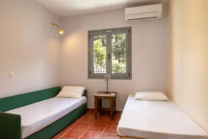 Nimporio Renidora Getaway - Private Seaview Oasis - Image 3