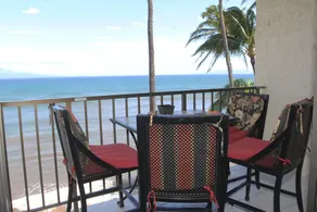 Oceanview 2BR 2BA condo with pool, AC, balcony, and beach access-Kanai A Nalu 317 - Image 4