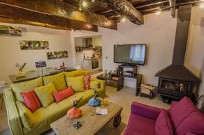 Angelos House Hotel - Image 3