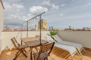 Inside Barcelona Apartments Vidreria - Image 4