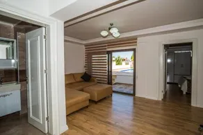 Tala Villa 3 - Image 3