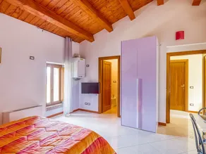 Valley-View Holiday Home in Sepino with Courtyard - Image 2