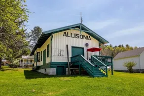 Whistle Stop Inn - Image 4