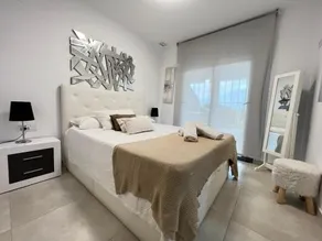 Ocean View Apartment - Image 3
