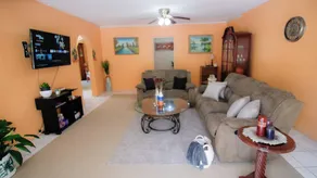 Entire Homestay In Kingston by Airport - Image 5