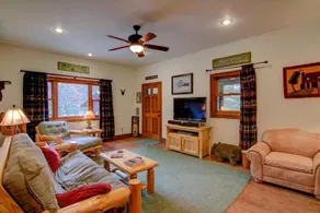 The Lodge at Red Pine Ridge - Image 4