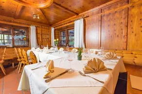 Hotel Gasthof Hubertus - Image 3