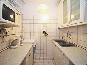 3-Room Apartment 60 M2 On 6th Floor - Inh 23142 - Image 2