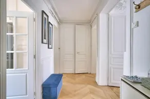 Large apartment next to the Jardin du Luxembourg - Image 2
