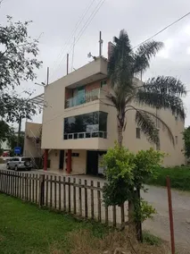 Hotel Sierra Inn - Image 2