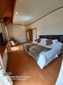 La Caballeriza - Image 2