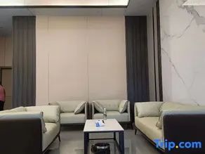 Plum Blossom Hotel - Image 5