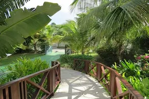 Seaberry Tropical Villa - Image 4