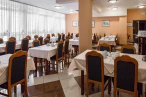 Hotel Carlstadt - Image 3