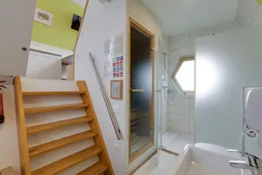 Bee House Kasandra - Image 3