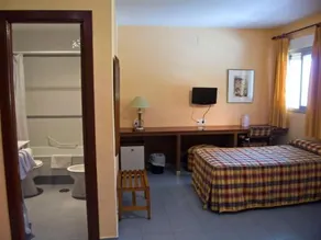 Motel Sierra Nevada - Image 3