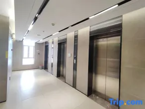 Maker Commune Cinema-style Apartment (Qinghe Peninsula) - Image 5