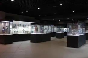 Jin Ling Museum Hotel - Image 5