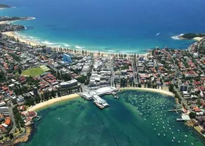 Oversized Manly Penthouse With 180 Ocean Views - Image 3