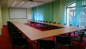 Yuca Hotel Lodz - Image 4
