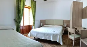Hotel Valdirose - Image 5