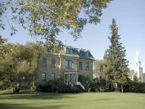 Auberge Clemence B&B and Retreat Centre - Image 1