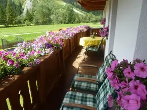 Appartamento accogliente e familiare con giardino e barbecue | Vista sul giardino | Perfetto per il lavoro da remoto - Image 5