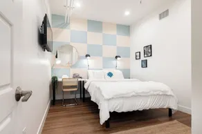 3198: Bohemian Hideaway at Rino Art Lofts - Image 4