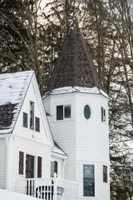 Hideaway Inn Lenox - Image 2