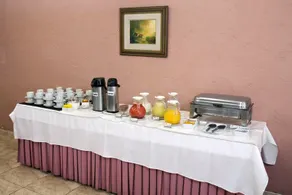 Terra Nobre Plaza Hotel - Image 2