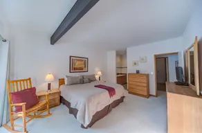 The Meadow House in Sunriver - Image 2