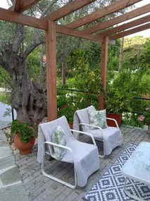 Adams House - Image 5