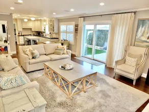 The Perfect Beach House! - Image 4