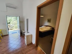 Lavender House Mandre - Image 5