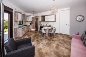 Marelia Luxurius Apartment - Image 2