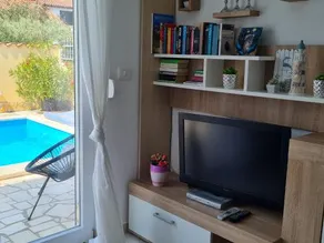 Holiday Home Mala kuca - Image 3