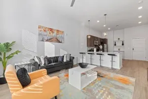 Luxurious 1-Bedroom Fishers - Image 5