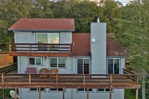 Bass Alley Bungalow - Image 3