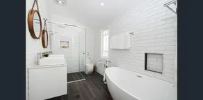 MJ's 2 bedroom luxury style apartment - Image 2