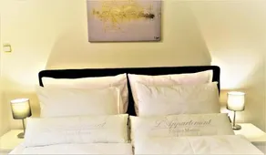 Old Town Square Superior Apartments - Valentin - Image 3